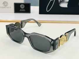Picture of Versace Sunglasses _SKUfw55116139fw